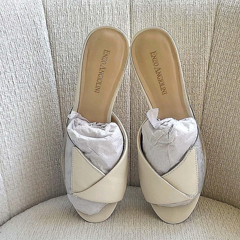 Enzo Angiolini sandals